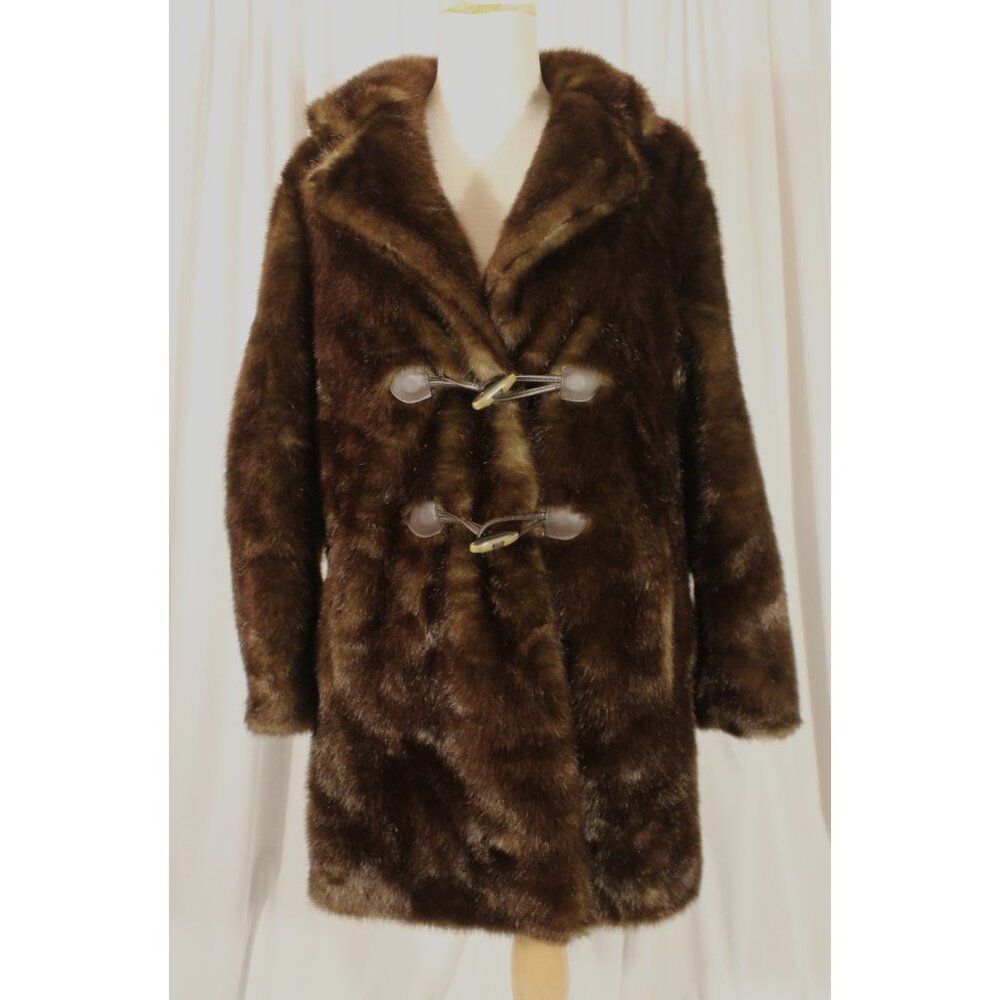 Girl Meets Glam Faye Faux Mink Fur Coat with Toggle Clasps & Pockets Size SMALL